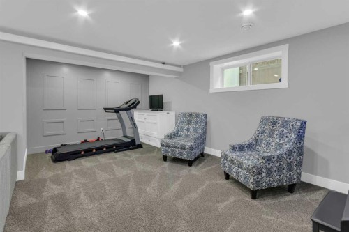 286 Nolan Hill Boulevard Nw, Calgary, AB - Indoor Photo Showing Other Room