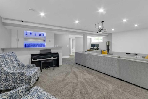 286 Nolan Hill Boulevard Nw, Calgary, AB - Indoor