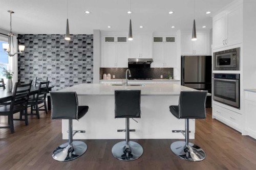 286 Nolan Hill Boulevard Nw, Calgary, AB - Indoor