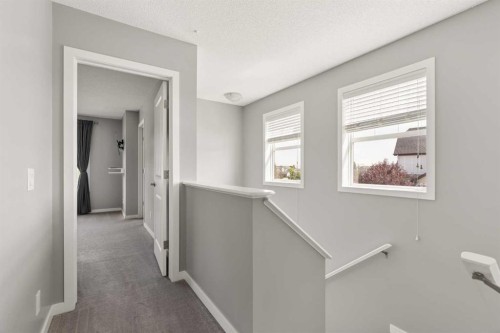 1037 New Brighton Park Se, Calgary, AB - Indoor Photo Showing Other Room