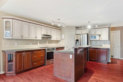 763 Cimarron Close, Okotoks, AB 