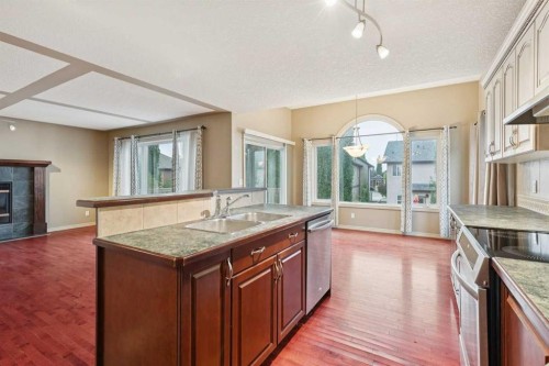 763 Cimarron Close, Okotoks, AB 
