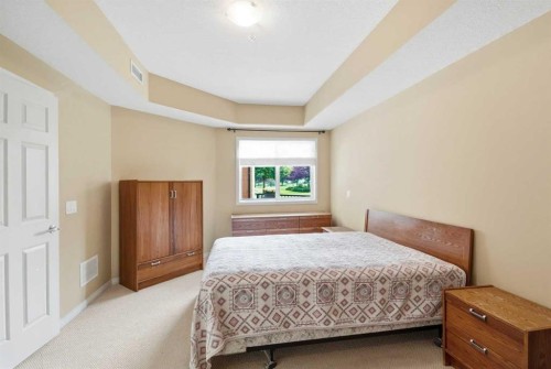2144-48 Inverness Gate Se, Calgary, AB - Indoor Photo Showing Bedroom