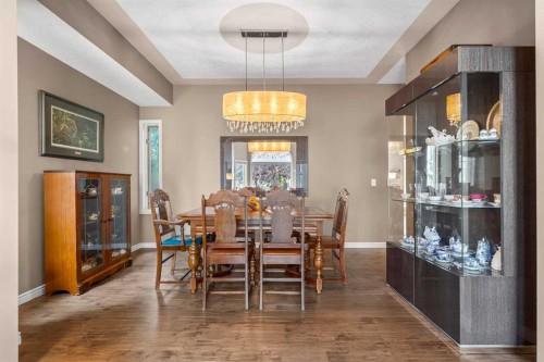 58 Mt Gibraltar Place Se, Calgary, AB - Indoor Photo Showing Dining Room