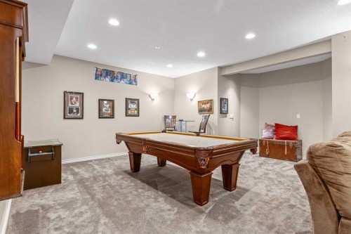 58 Mt Gibraltar Place Se, Calgary, AB - Indoor Photo Showing Other Room