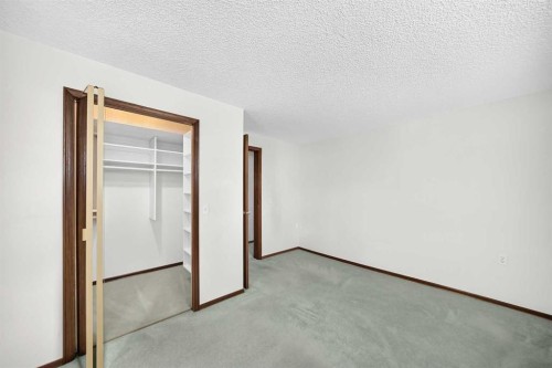 108 Woodside Close Nw, Airdrie, AB - Indoor Photo Showing Other Room