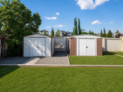 139 Bridlewood Circle Sw, Calgary, AB - Outdoor