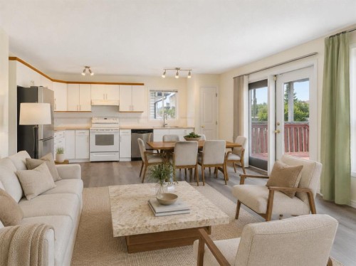 139 Bridlewood Circle Sw, Calgary, AB - Indoor Photo Showing Living Room