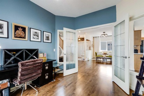 1437 Kings Heights Boulevard Se, Airdrie, AB - Indoor