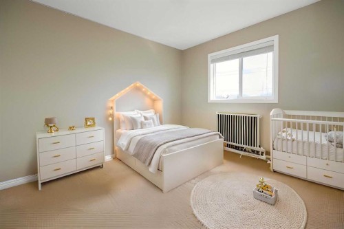 462 Williamstown Green Nw, Airdrie, AB - Indoor Photo Showing Bedroom