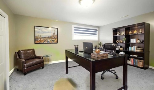 462 Williamstown Green Nw, Airdrie, AB - Indoor Photo Showing Office