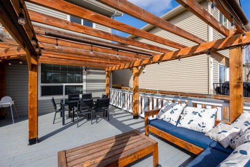 462 Williamstown Green Nw, Airdrie, AB - Outdoor With Deck Patio Veranda With Exterior