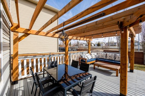 462 Williamstown Green Nw, Airdrie, AB - Outdoor With Deck Patio Veranda With Exterior