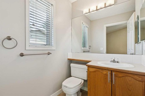 159 Woodbend Way, Okotoks, AB - Indoor Photo Showing Bathroom