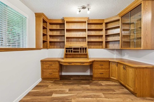 159 Woodbend Way, Okotoks, AB - Indoor