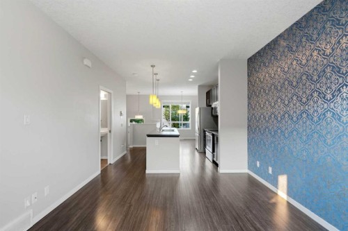 656 Copperpond Boulevard Se, Calgary, AB 