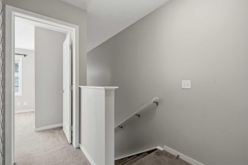 656 Copperpond Boulevard Se, Calgary, AB 