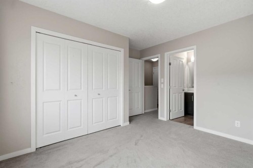 656 Copperpond Boulevard Se, Calgary, AB 