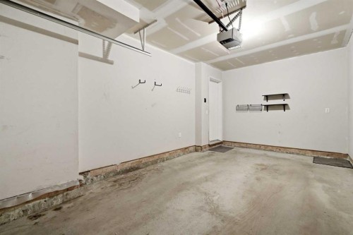 656 Copperpond Boulevard Se, Calgary, AB 