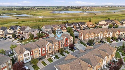 656 Copperpond Boulevard Se, Calgary, AB 