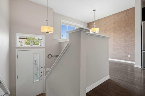 656 Copperpond Boulevard Se, Calgary, AB 