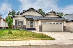 299 Willow Ridge Manor SWDiamond Valley, AB T0L 0H0