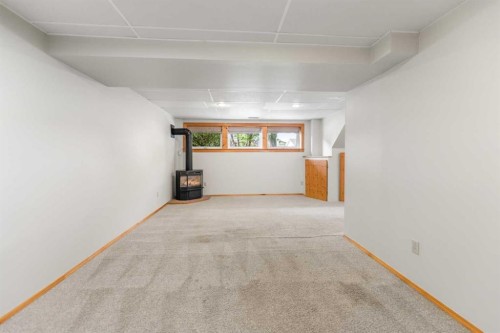 14695 Deer Ridge Drive Se, Calgary, AB - Indoor