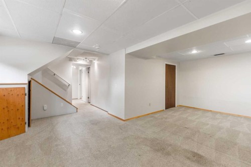 14695 Deer Ridge Drive Se, Calgary, AB - Indoor