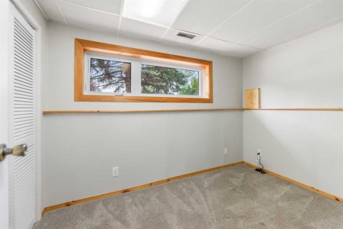 14695 Deer Ridge Drive Se, Calgary, AB - Indoor Photo Showing Other Room