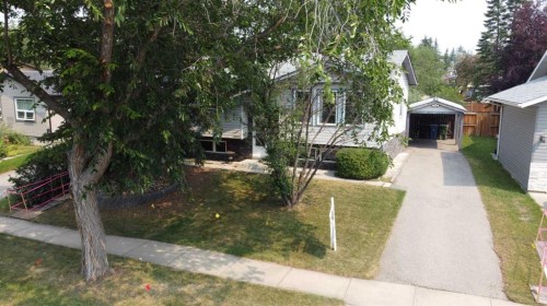 14695 Deer Ridge Drive Se, Calgary, AB - Outdoor