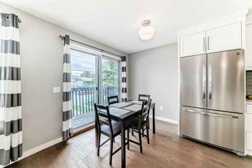 5233 17 Avenue Nw, Calgary, AB - Indoor Photo Showing Dining Room