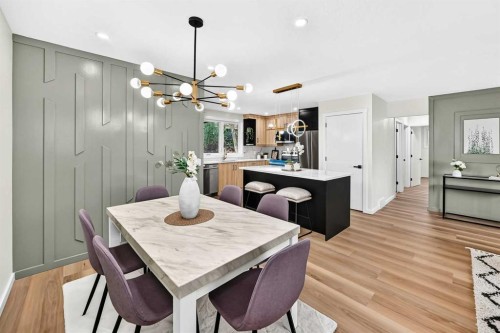 545 Madeira Drive Ne, Calgary, AB - Indoor Photo Showing Dining Room