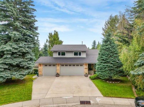 9144 Oakmount Drive Sw, Calgary, AB - Outdoor