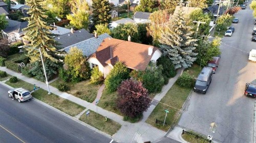 1402 4 Street Nw, Calgary, AB - Outdoor With View