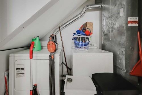 2622 24A Street Sw, Calgary, AB - Indoor Photo Showing Laundry Room