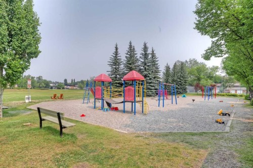 2622 24A Street Sw, Calgary, AB - Outdoor