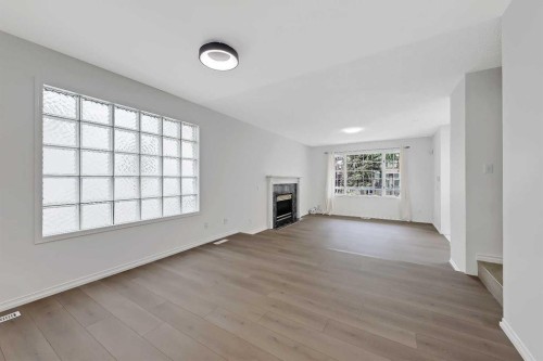 2622 24A Street Sw, Calgary, AB - Indoor