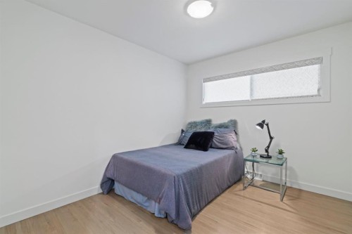 38 Westwood Drive Sw, Calgary, AB - Indoor Photo Showing Bedroom