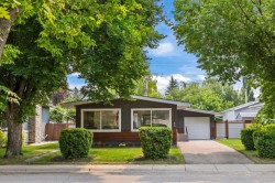 38 Westwood Drive SW Calgary, AB T3C 2V7