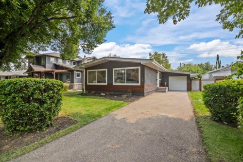 38 Westwood Drive Sw, Calgary, AB - Outdoor