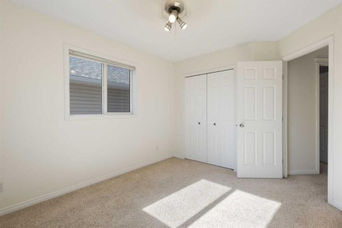 78 Cougar Plateau Way Sw, Calgary, AB - Indoor