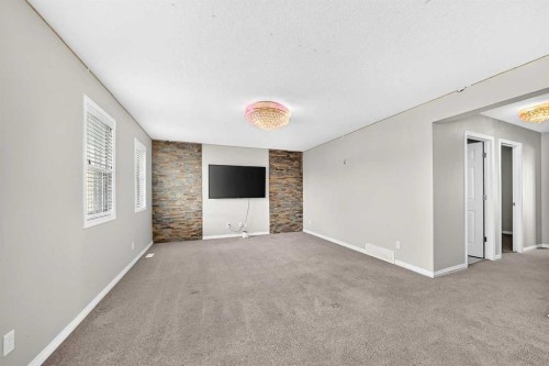 247 Cityscape Way Ne, Calgary, AB - Indoor Photo Showing Other Room