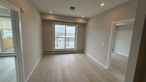 609-8370 Broadcast Avenue Sw, Calgary, AB - Indoor Photo Showing Other Room