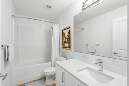 3108-20295 Seton Way Se, Calgary, AB - Indoor Photo Showing Bathroom