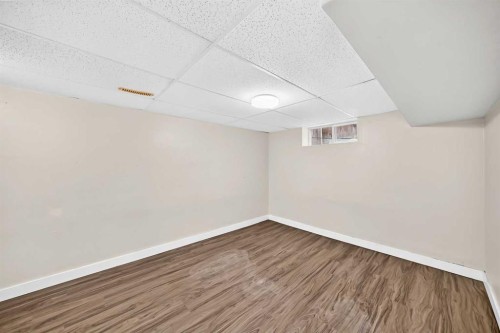 37 Martingrove Way Ne, Calgary, AB - Indoor Photo Showing Other Room