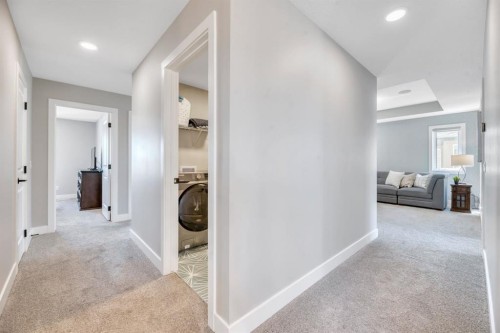 6 Legacy Woods Crescent Se, Calgary, AB - Indoor