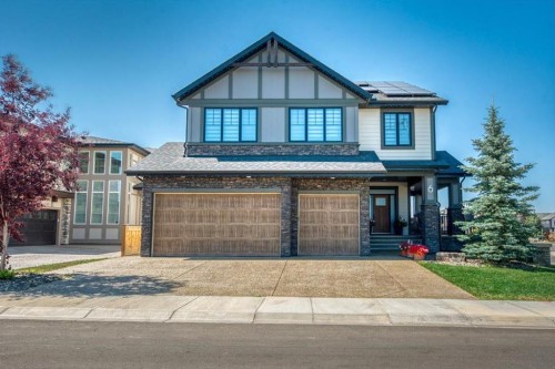 6 Legacy Woods Crescent Se, Calgary, AB - Outdoor With Facade