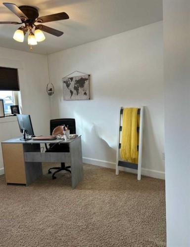 1319 54 Avenue Close, Lloydminster, AB - Indoor Photo Showing Office