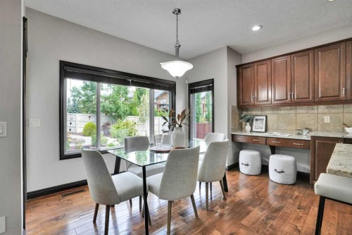 212 Everbrook Way Sw, Calgary, AB - Indoor Photo Showing Dining Room