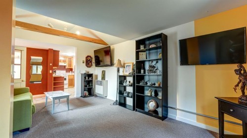 335 50 Avenue West, Claresholm, AB - Indoor Photo Showing Other Room